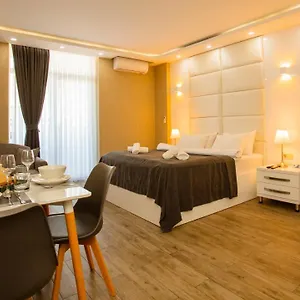 https://holiday-premium-apartments-batumi.batumihotels.net